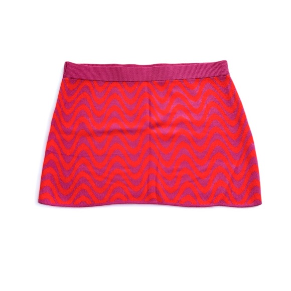 ★ NWOT H&M Divided Knit Skirt - Pink ★ - Picture 3 of 15